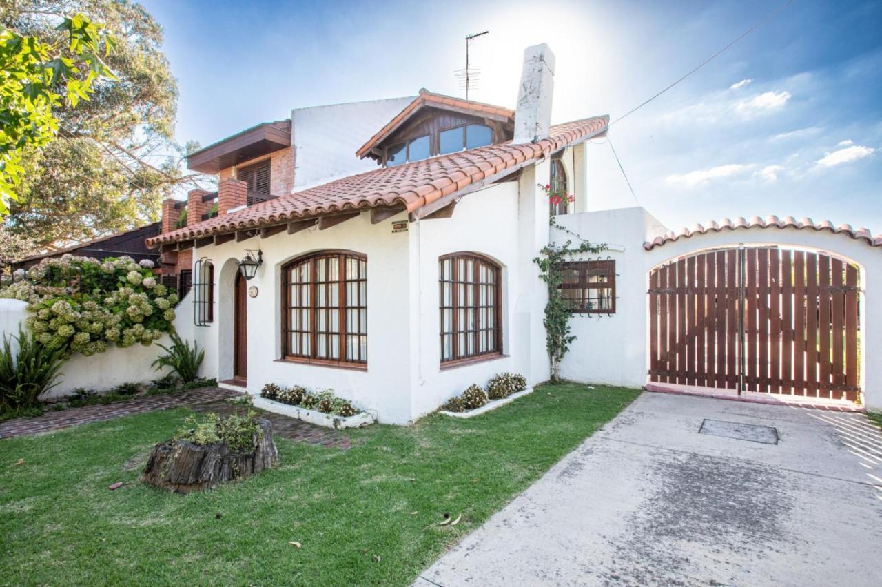 Chalet En Barrio Parque Mar del Plata Eksteriør bilde